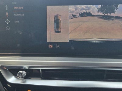 2025 Cadillac LYRIQ Luxury 1