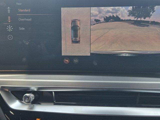 2025 Cadillac LYRIQ Luxury 1