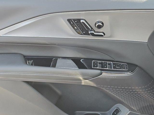 2027 Cadillac LYRIQ Luxury