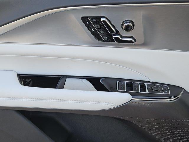 2027 Cadillac LYRIQ Luxury