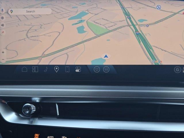 2025 Cadillac LYRIQ Luxury 2