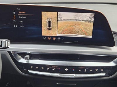 2026 Cadillac LYRIQ Premium Luxury