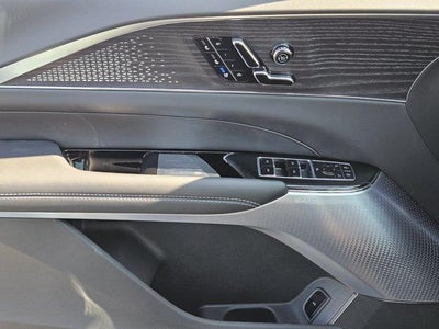 2027 Cadillac LYRIQ Signature Luxury
