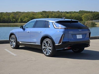 2027 Cadillac LYRIQ Signature Luxury