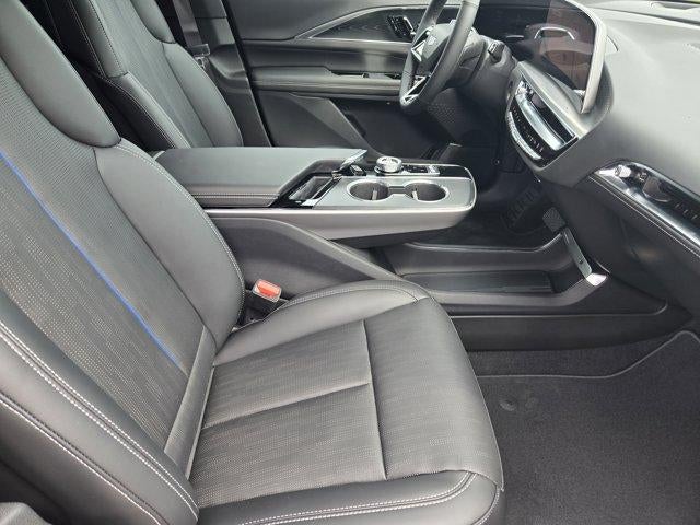 2025 Cadillac LYRIQ Sport 1