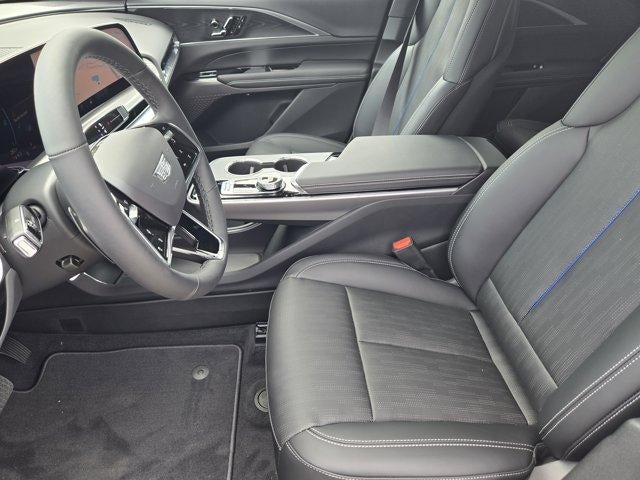 2025 Cadillac LYRIQ Sport 1