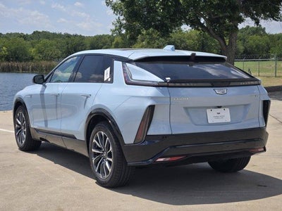 2025 Cadillac LYRIQ Sport 1