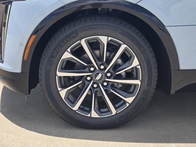 2025 Cadillac LYRIQ Sport 1