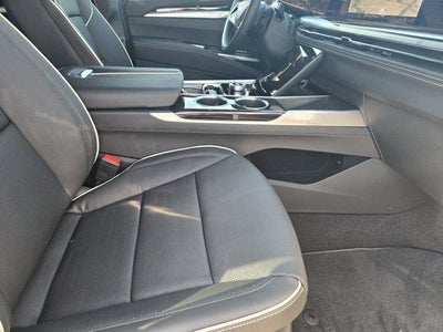 2025 Cadillac Escalade Premium Luxury