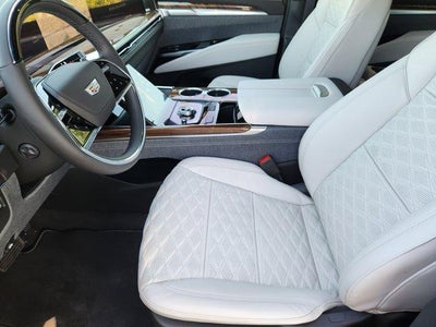 2025 Cadillac Escalade Sport Platinum