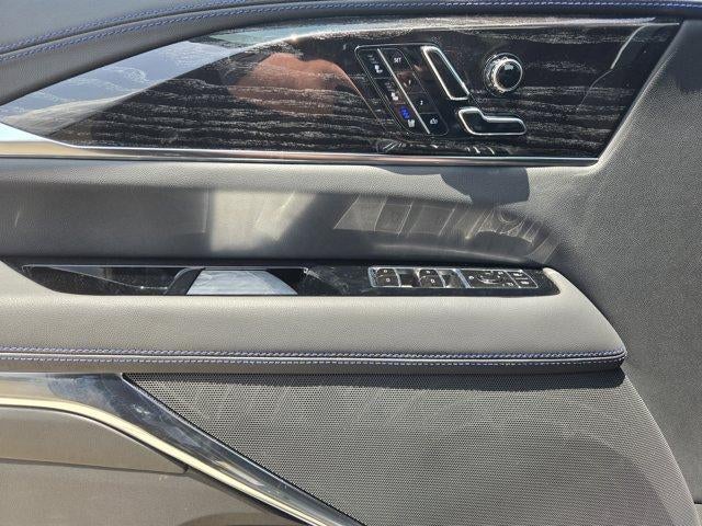 2025 Cadillac ESCALADE IQ Luxury 1