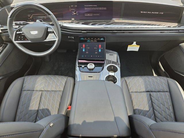 2025 Cadillac ESCALADE IQ Luxury 1