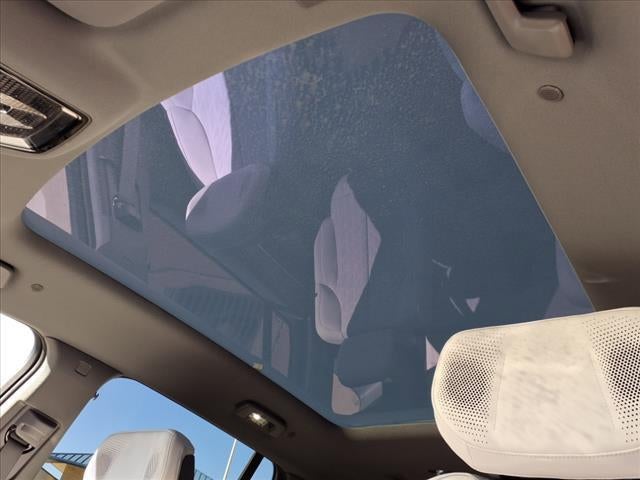 2025 Cadillac ESCALADE IQ Luxury 1