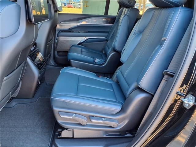 2025 Cadillac ESCALADE IQ Sport 2