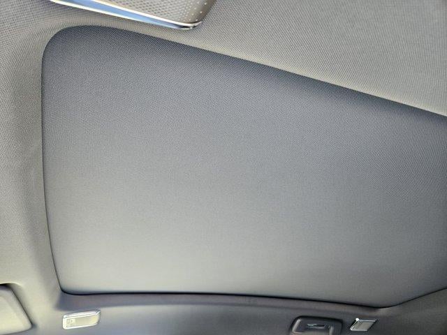 2027 Cadillac OPTIQ Luxury