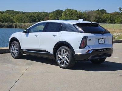 2027 Cadillac OPTIQ Luxury