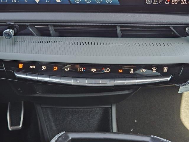 2027 Cadillac OPTIQ Luxury