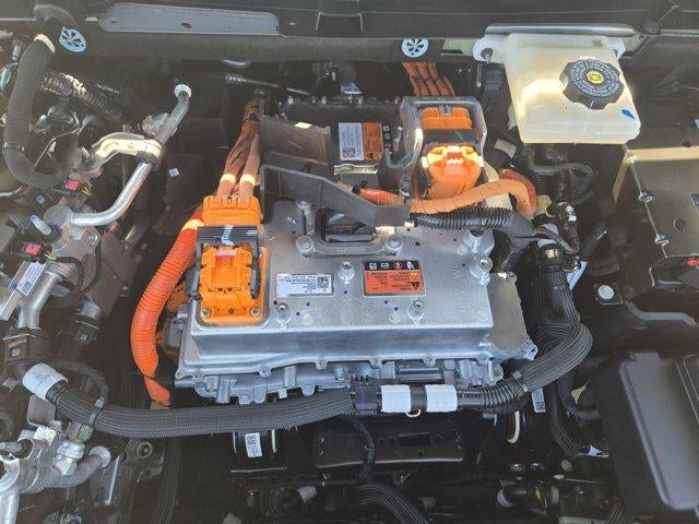 2025 Cadillac OPTIQ Luxury 2