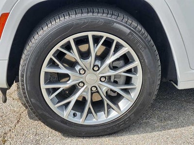 2025 Jeep Grand Cherokee L Summit