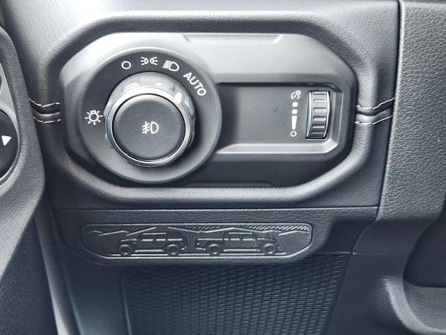 2025 Jeep Wrangler Rubicon X