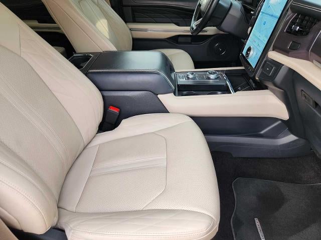 2022 Ford Expedition Platinum