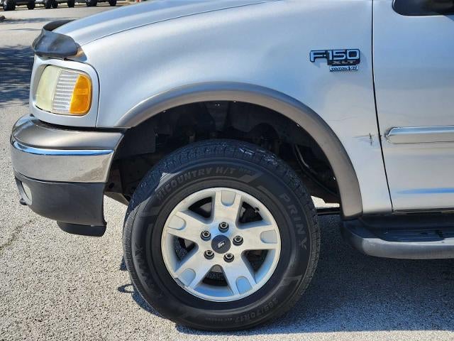 2002 Ford F-150 XLT