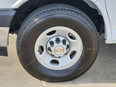 2025 Chevrolet Express Cutaway 3500 Base