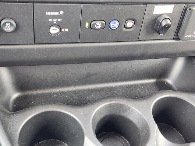 2025 Chevrolet Express Cutaway 3500 Base