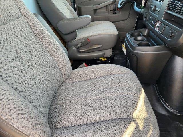 2025 Chevrolet Express Cutaway 3500 Base