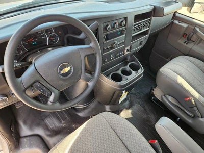 2025 Chevrolet Express Cutaway 3500 Base