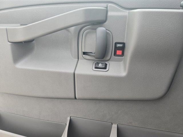 2025 Chevrolet Express Cargo 2500 Base