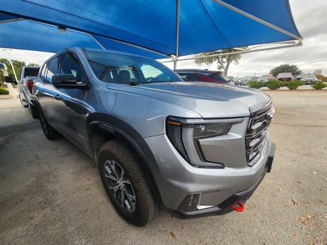 2025 GMC Acadia AT4