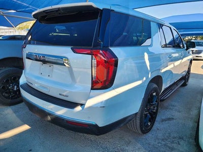 2022 GMC Yukon XL SLT