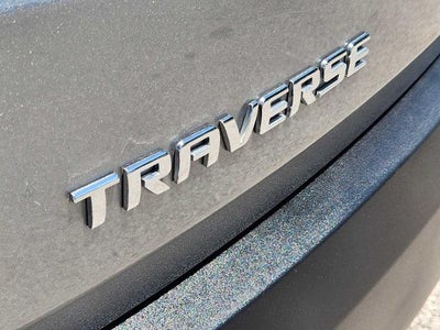 2023 Chevrolet Traverse LT Cloth