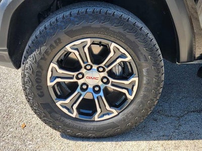 2024 GMC Canyon AT4
