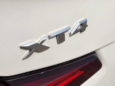 2024 Cadillac XT4 Premium Luxury