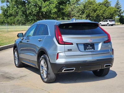 2025 Cadillac XT4 Premium Luxury