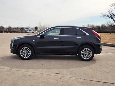 2025 Cadillac XT4 Premium Luxury
