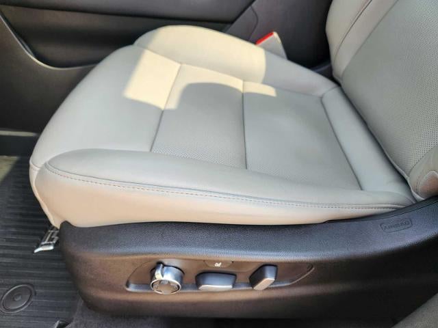 2020 Cadillac XT4 FWD Premium Luxury