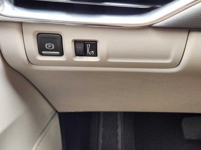 2021 Cadillac XT4 FWD Premium Luxury