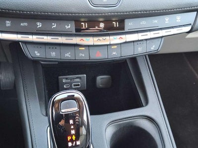 2023 Cadillac XT4 Premium Luxury