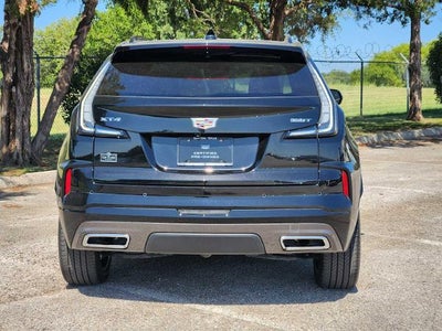 2024 Cadillac XT4 Sport