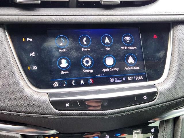 2022 Cadillac XT5 Premium Luxury