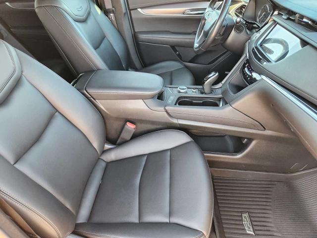 2024 Cadillac XT6 Luxury