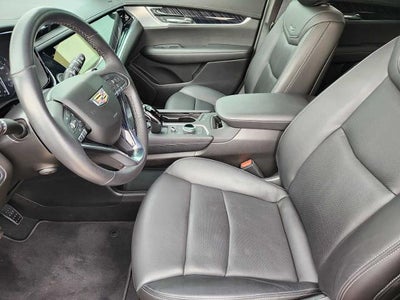 2023 Cadillac XT6 Premium Luxury
