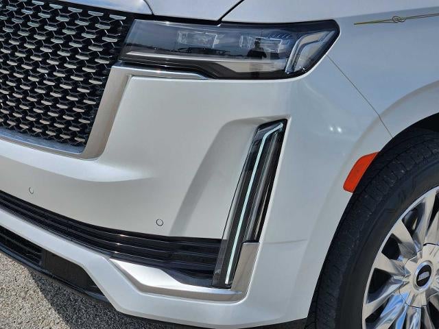 2024 Cadillac Escalade ESV Luxury
