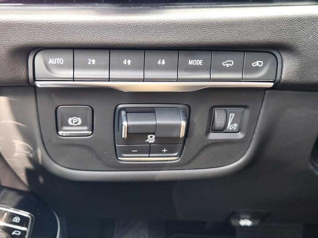 2025 Cadillac Escalade Premium Luxury