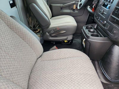 2025 Chevrolet Express Cutaway 3500 Base