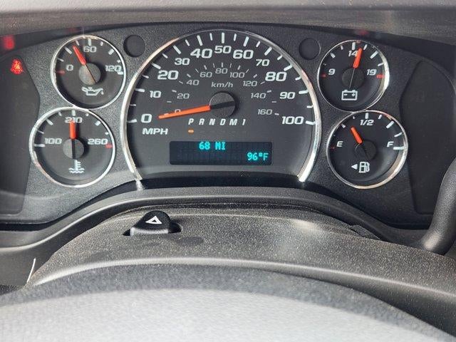 2025 Chevrolet Express Cutaway 3500 Base