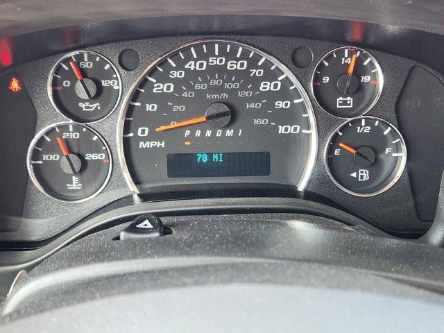 2025 Chevrolet Express Cutaway 3500 Base